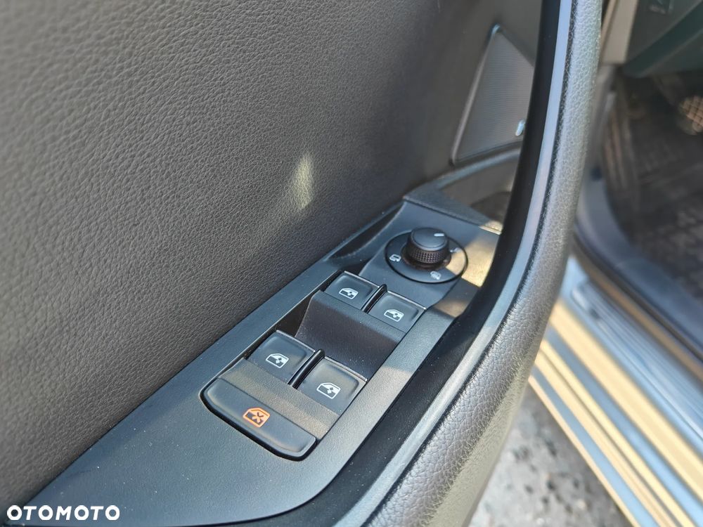 Skoda Superb 1.8 TSI Style - 22