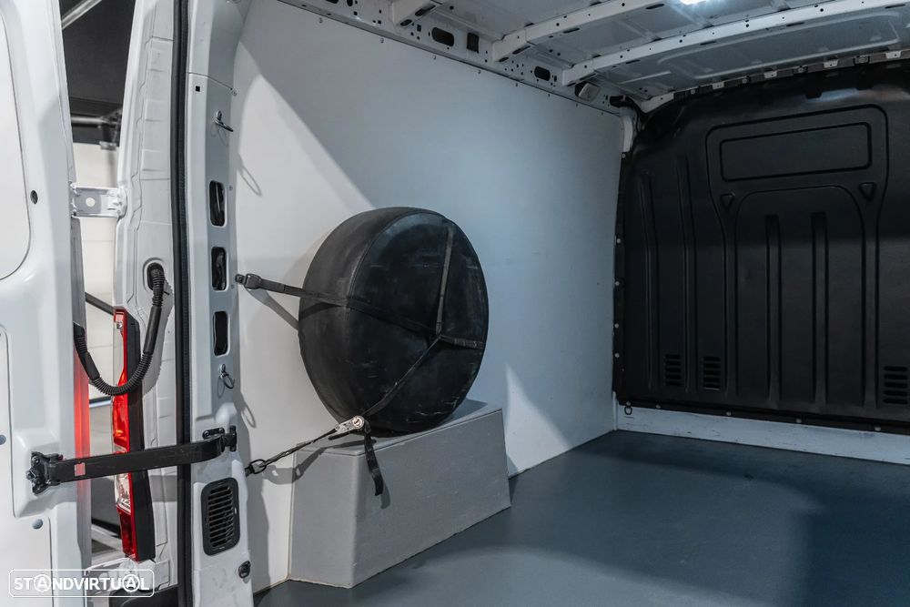 Renault Master L1H1 - 40