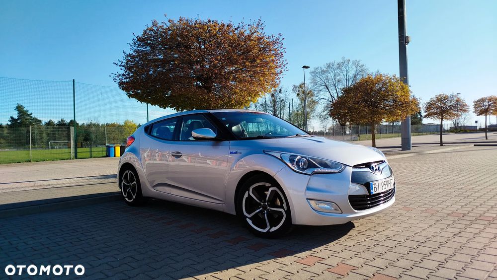 Hyundai Veloster 1.6 blue Premium - 1