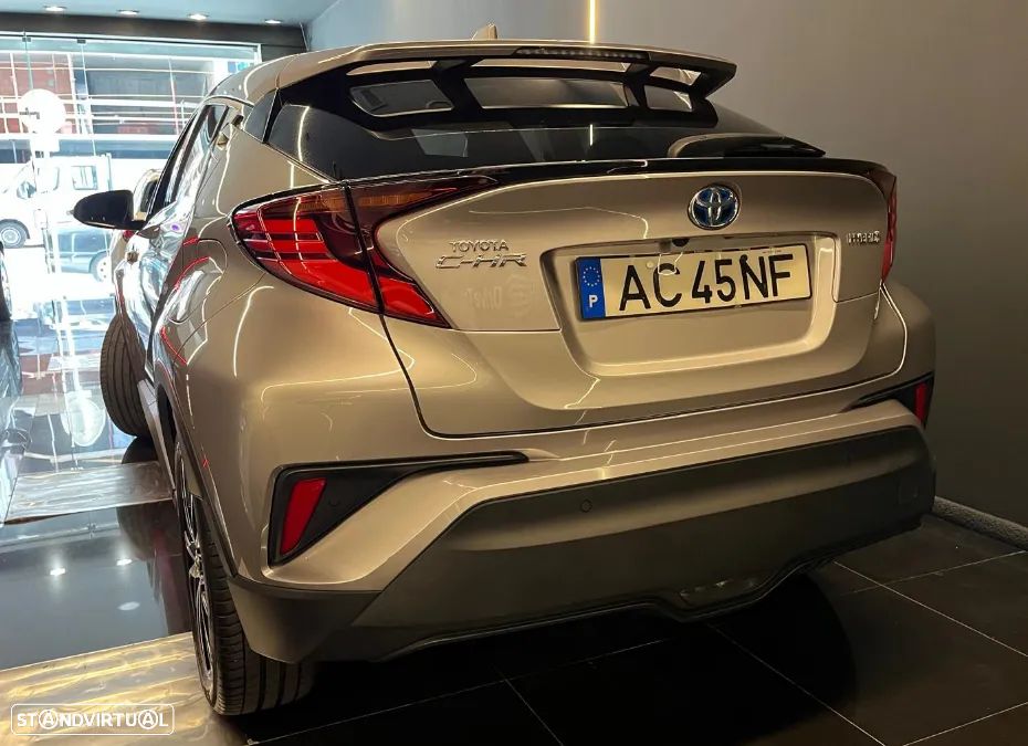 Toyota C-HR 1.8 HSD Exclusive+P.Luxury - 4