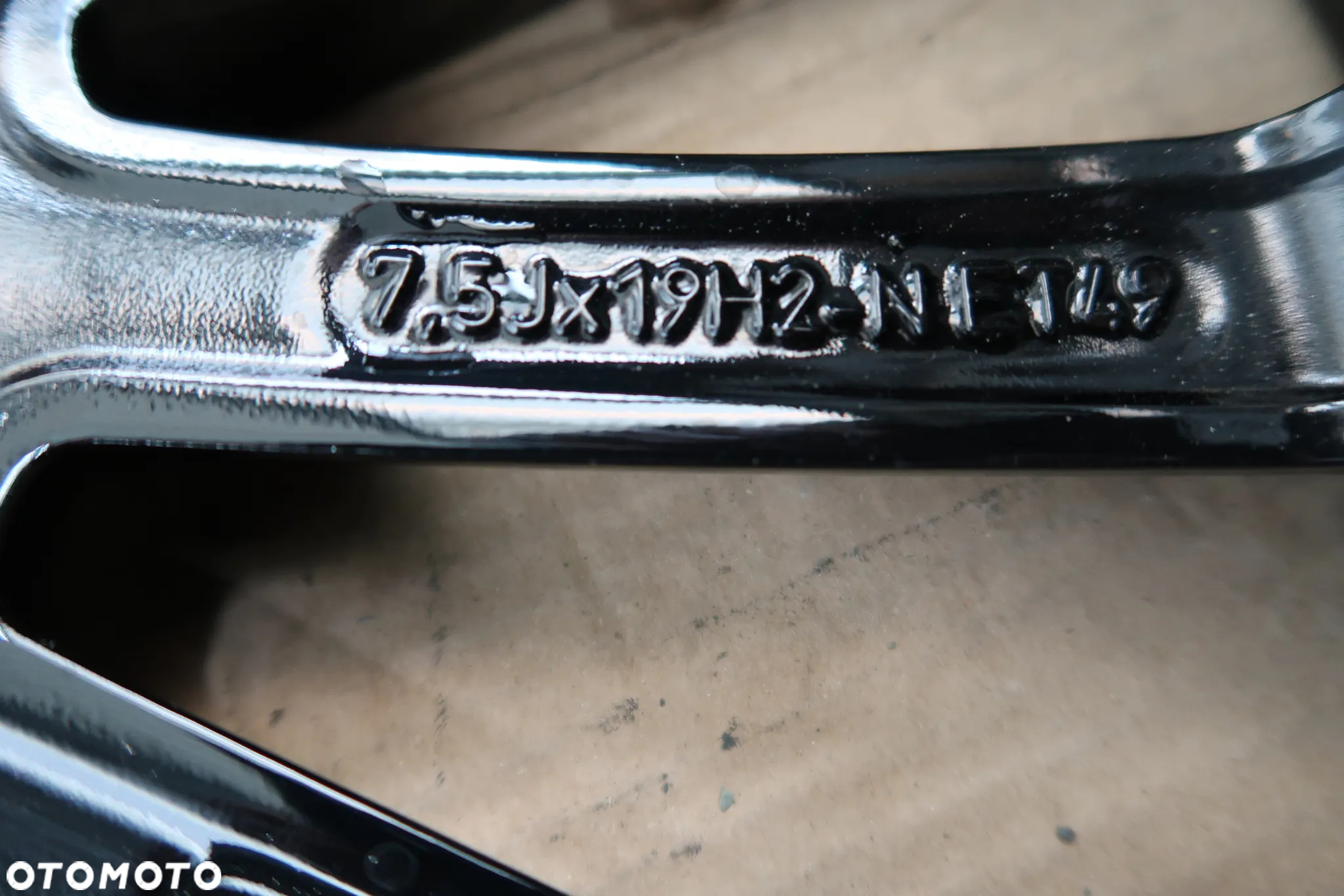 C13 FELGA ALUMINIOWA MERCEDES A1774011600 7,5X19ET49 - 6