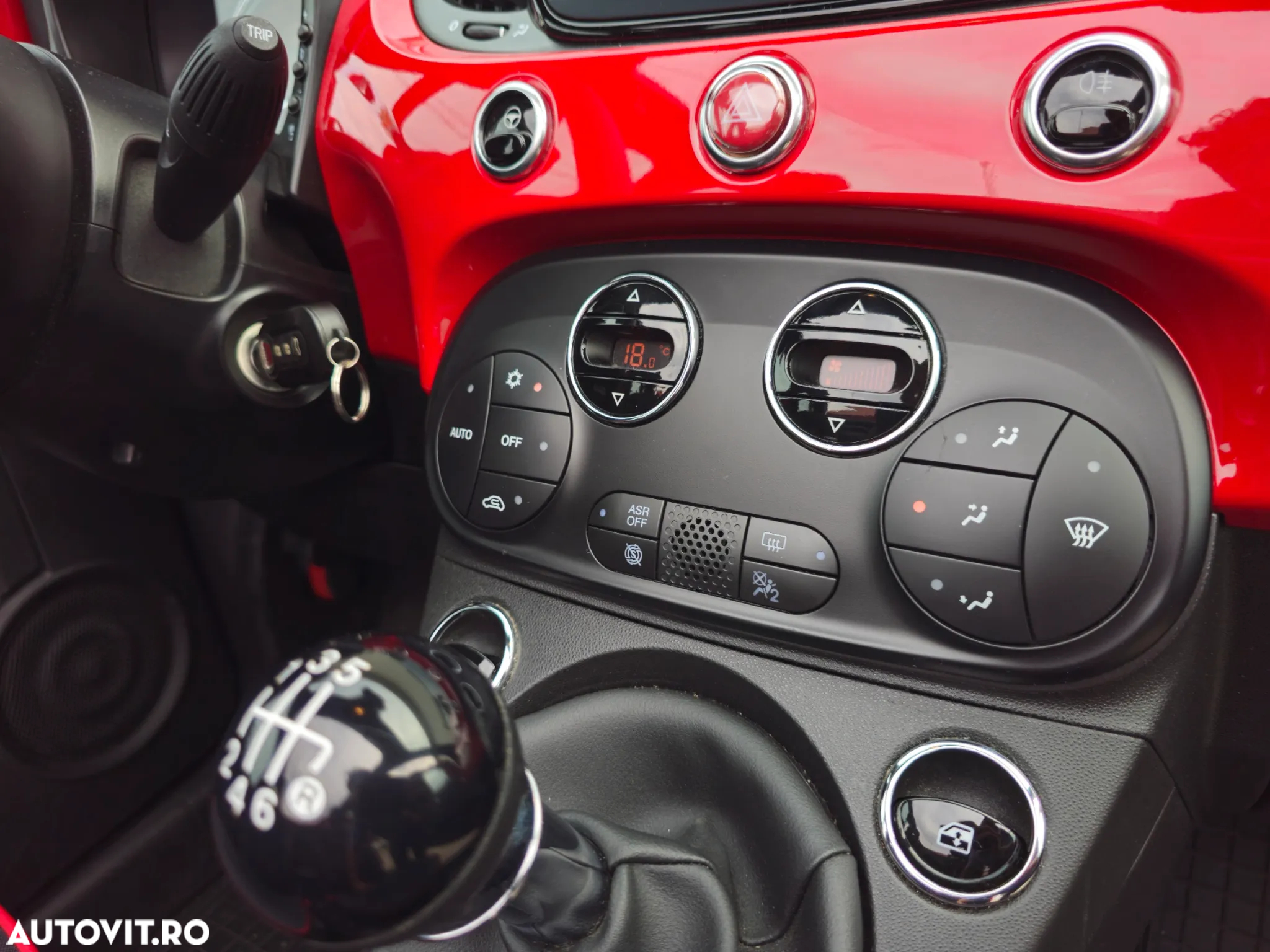 Fiat 500 Cabrio MHEV 1.0 Red - 18
