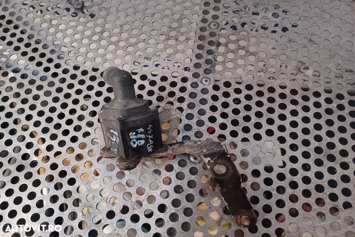 Pompa apa Mitsubishi ASX 1 (facelift)  [din 2012 pana  2016] seria Crossover 1.8 CVT (140 hp) - 1