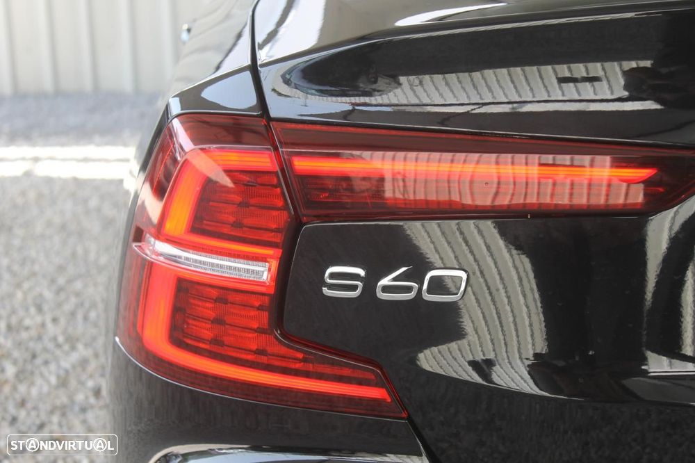Volvo S60 2.0 T8 PHEV Inscription AWD - 40