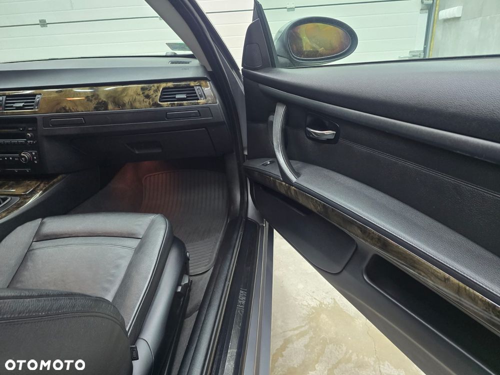 BMW Seria 3 - 10