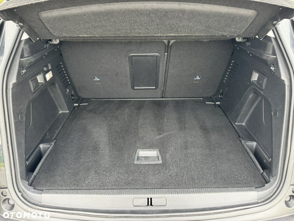 Peugeot 3008 PureTech 130 Stop & Start GPF Allure - 39