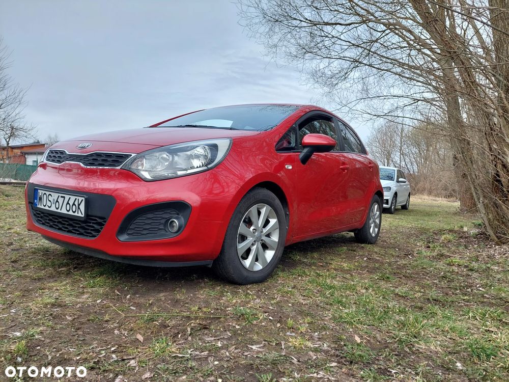 Kia Rio - 3