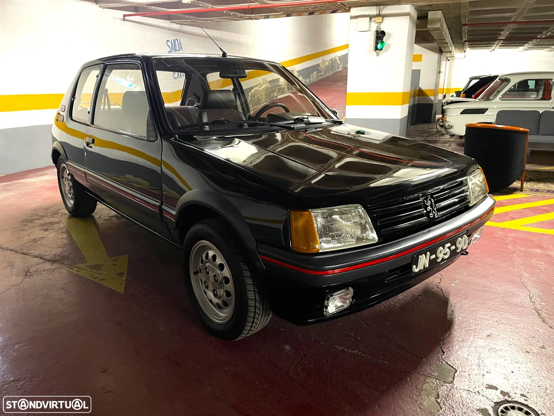 Peugeot 205 1.6 GTi - 5