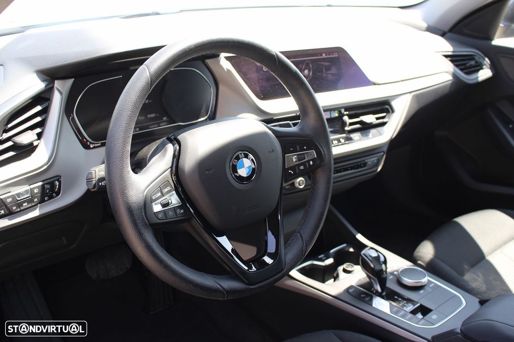 BMW 116 d Corporate Edition Auto - 24