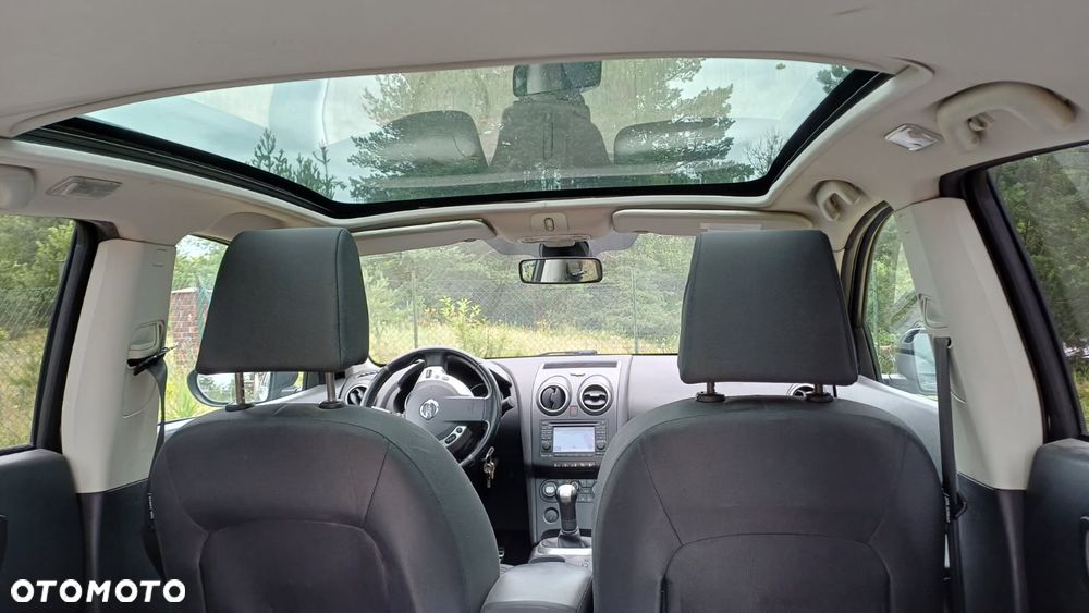 Nissan Qashqai - 2