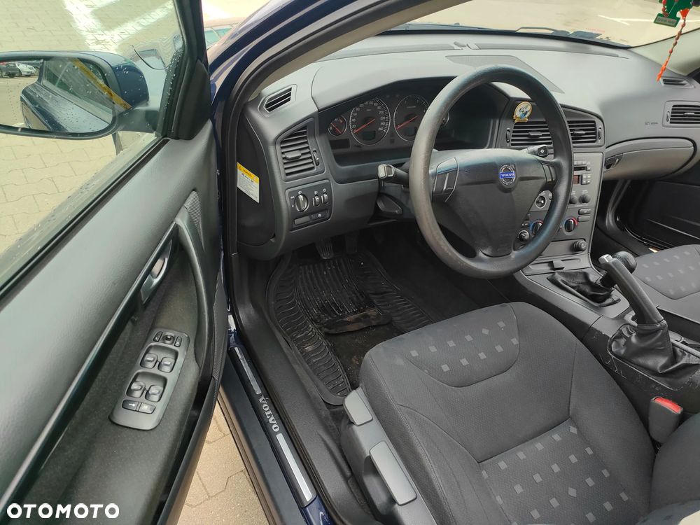 Volvo S60 2.4 D5 - 18
