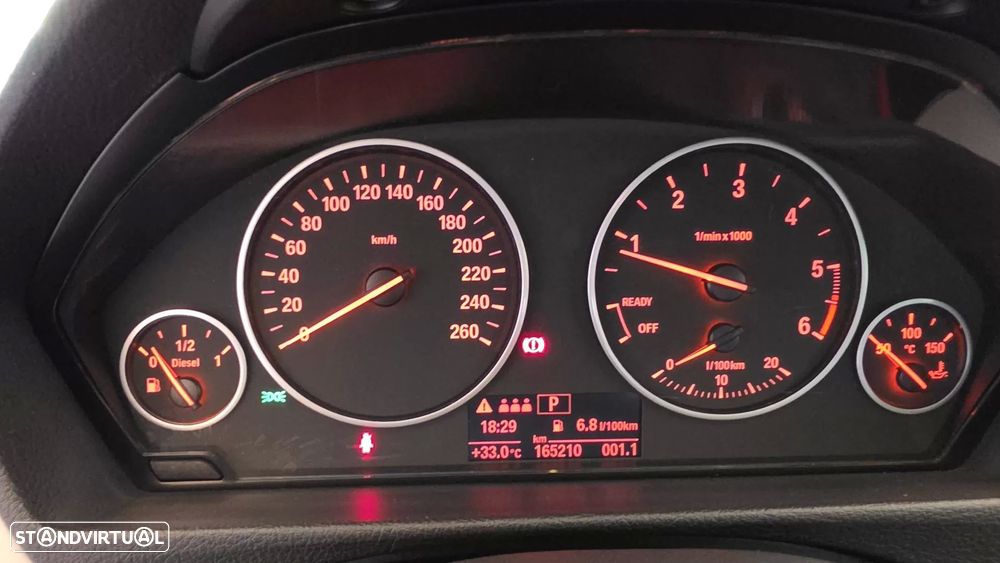 BMW 318 d Line Luxury Auto - 39