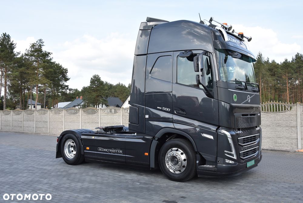 Volvo FH5 500 I-SAVE / GLOBETROTTER XL / FULL-LED / KLIMA POSTOJOWA / NAWIGACJA / KAMERY / TV / FULL OPCJA / LAKIER METALIC / ALUFELGI /SALON PL ! ! ! - 4