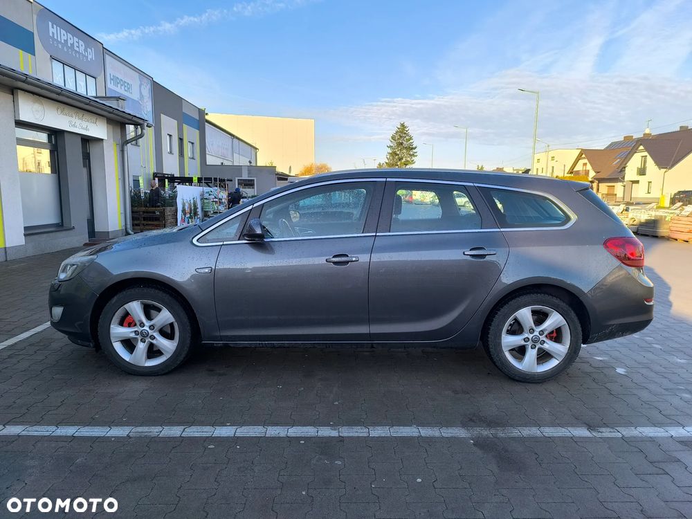 Opel Astra 2.0 CDTI DPF SportsTourer Edition - 5