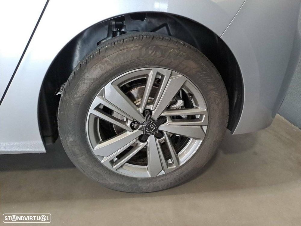 Peugeot 308 1.2 Hybrid Style e-DCS6 - 11