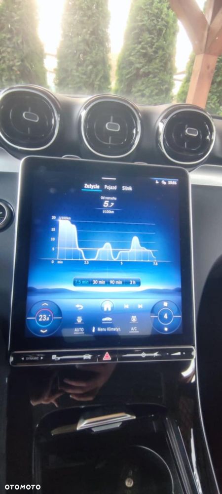 Mercedes-Benz Klasa C 220 d 4Matic T 9G-TRONIC Avantgarde - 31