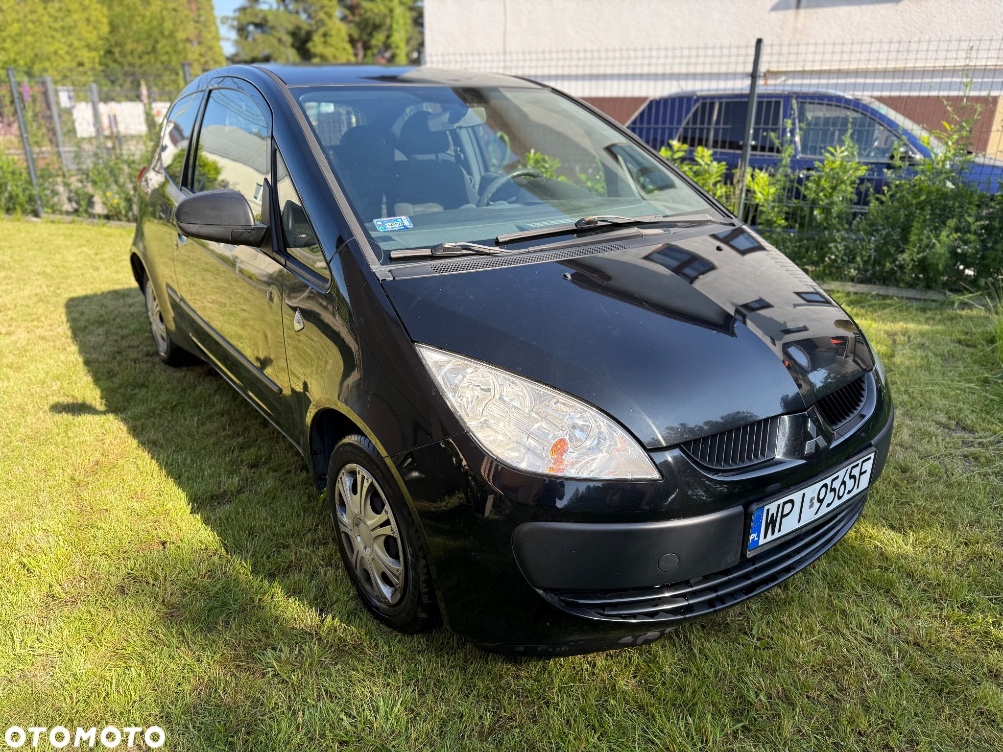 Mitsubishi Colt 1.3 Inform - 1