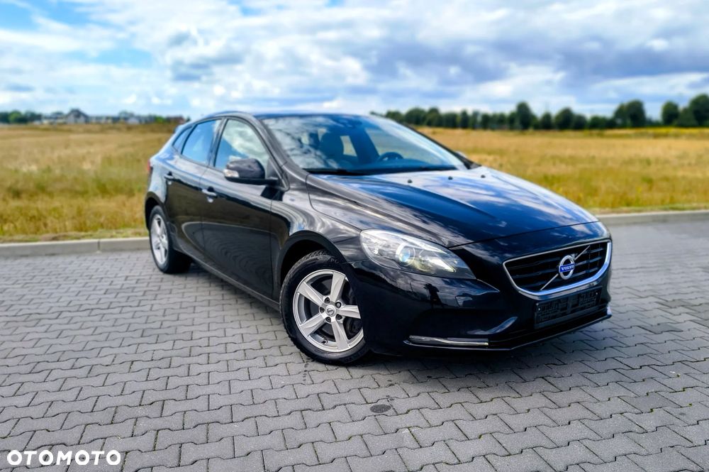 Volvo V40 D4 Geartronic Kinetic - 13