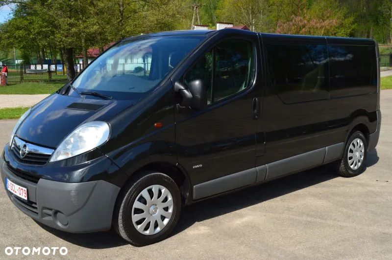 Opel Vivaro - 10
