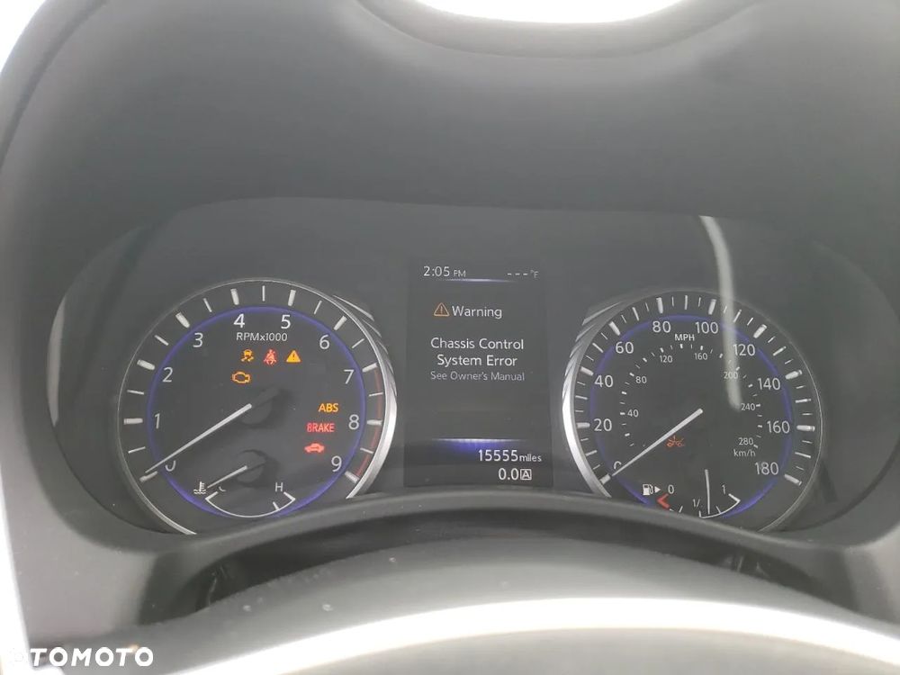 Infiniti Q60 - 9