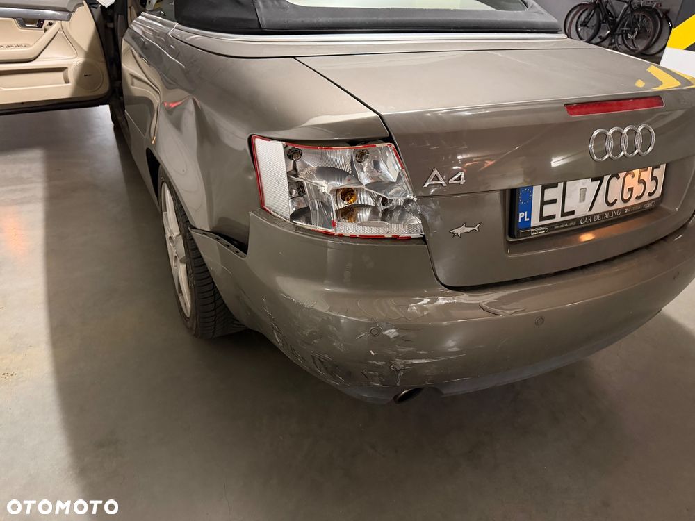 Audi A4 Cabrio 1.8 T multitronic - 6