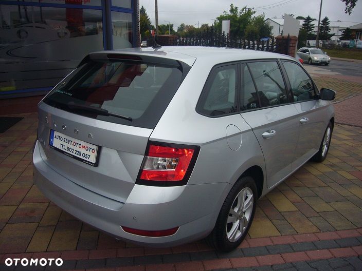 Skoda Fabia 1.0 TSI Ambition - 7