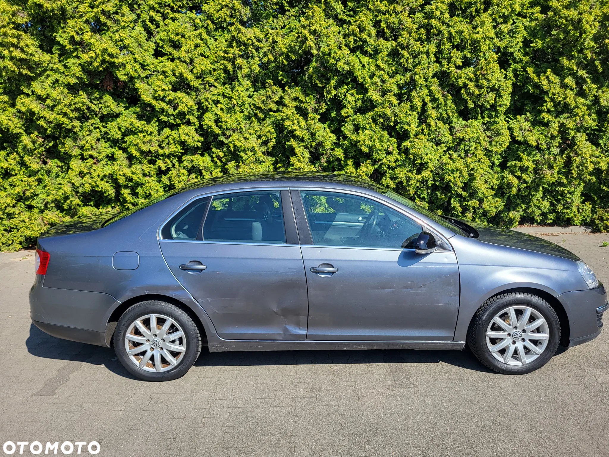 Volkswagen Jetta 1.9 TDI Comfortline - 9