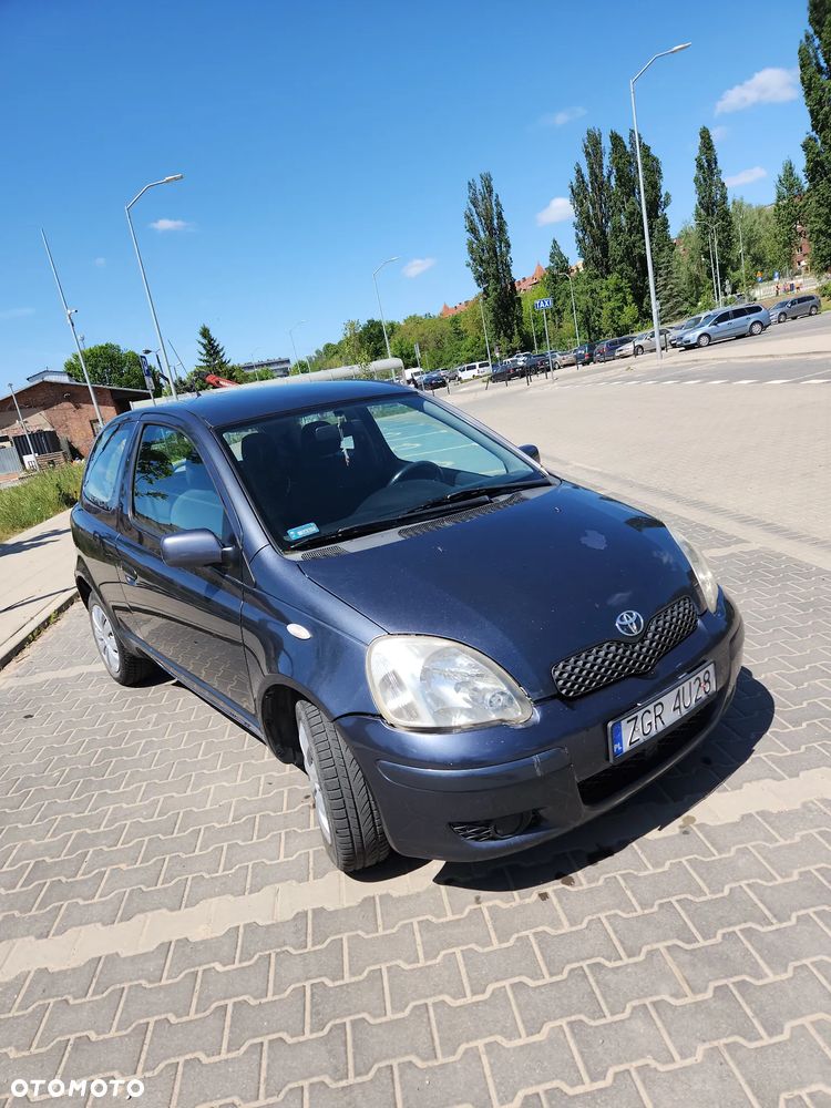 Toyota Yaris 1.0 Sol - 3