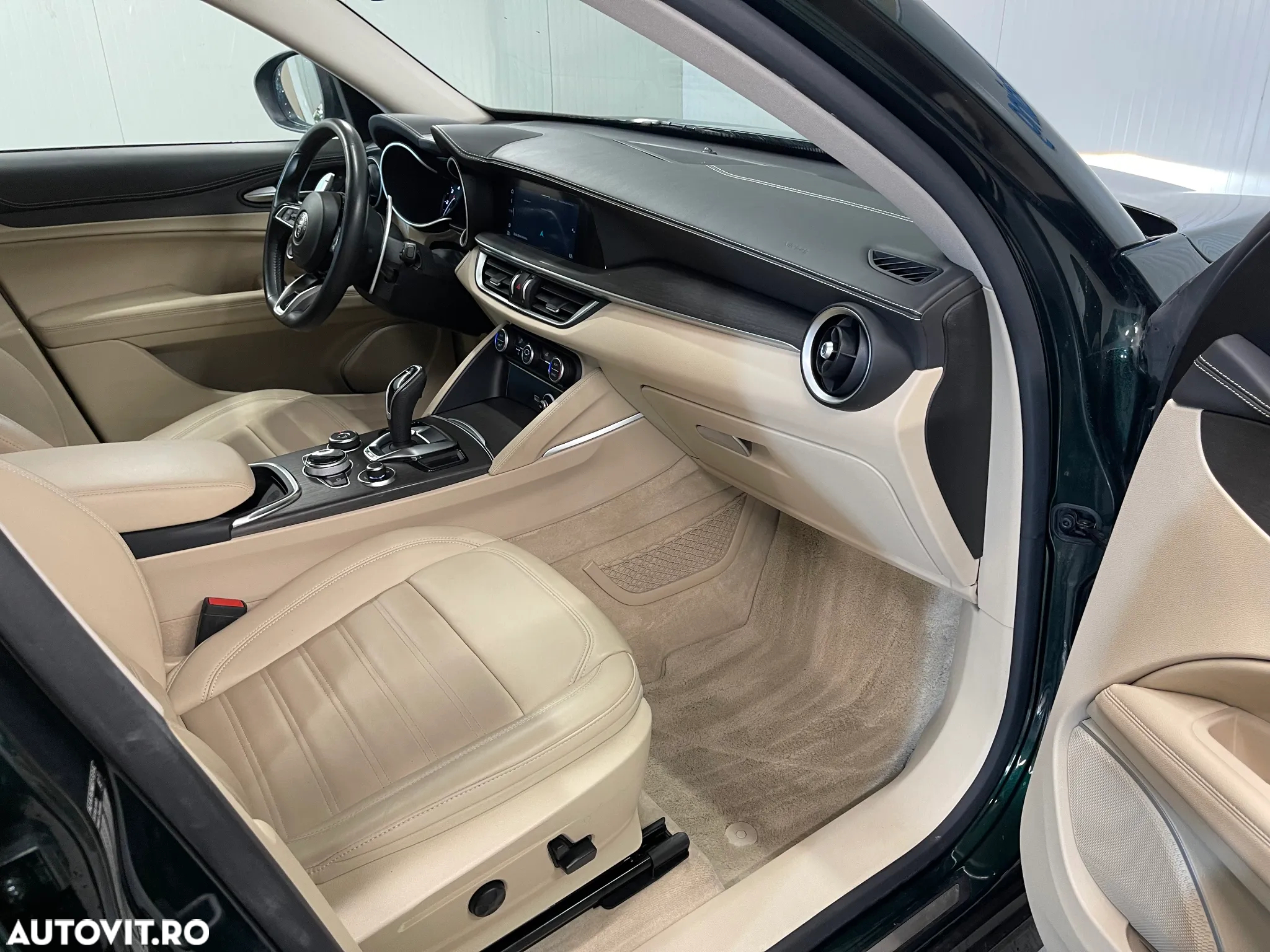 Alfa Romeo Stelvio 2.2 Diesel 16V AT8 Q4 Ti - 10