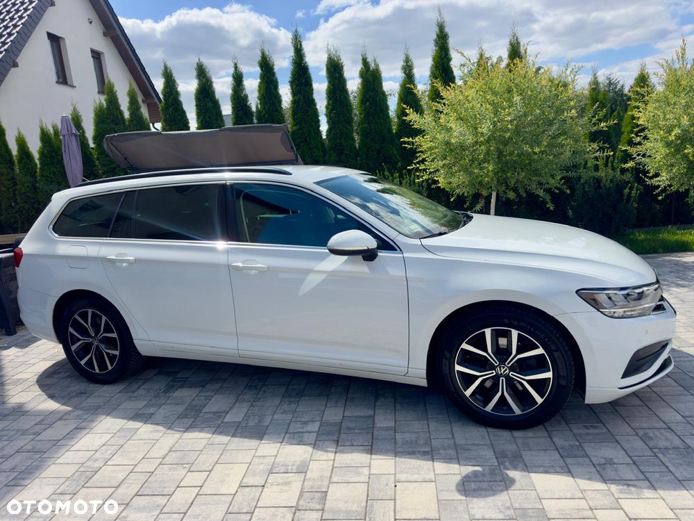 Volkswagen Passat Variant 2.0 TSI Business DSG - 4