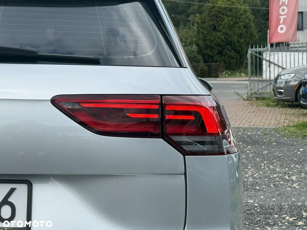 Volkswagen Golf 1.5 eTSI EVO Life DSG - 8