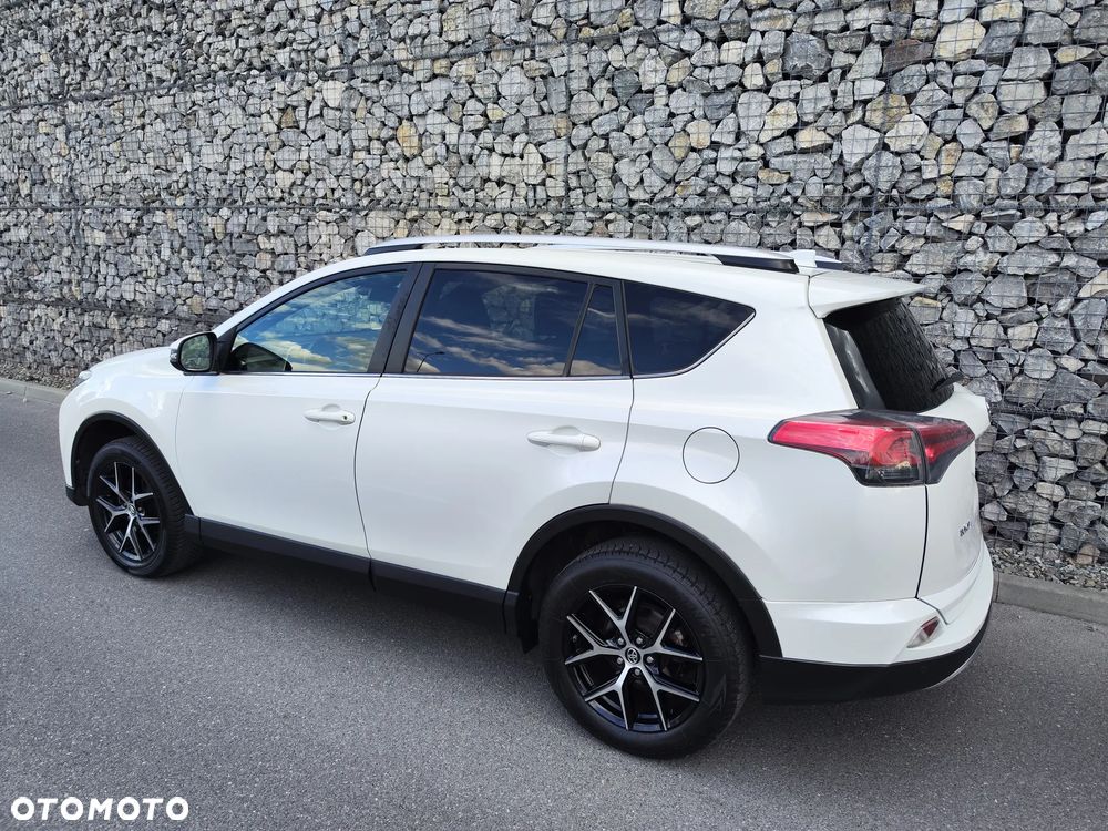 Toyota RAV4 2.0 D-4D Prestige 4x2 - 13