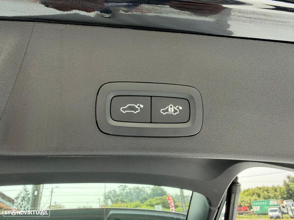Volvo XC 40 T4 Recharge DKG Inscription Expression - 25