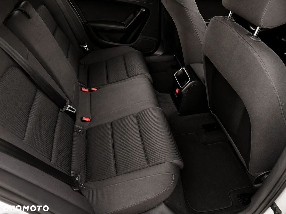 Audi A4 Limousine 2.0 TFSI Attraction - 28