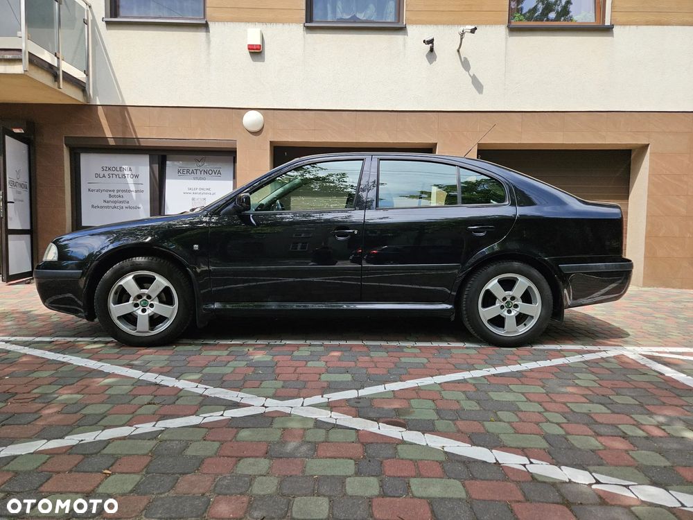 Skoda Octavia 1.6 Tour - 2
