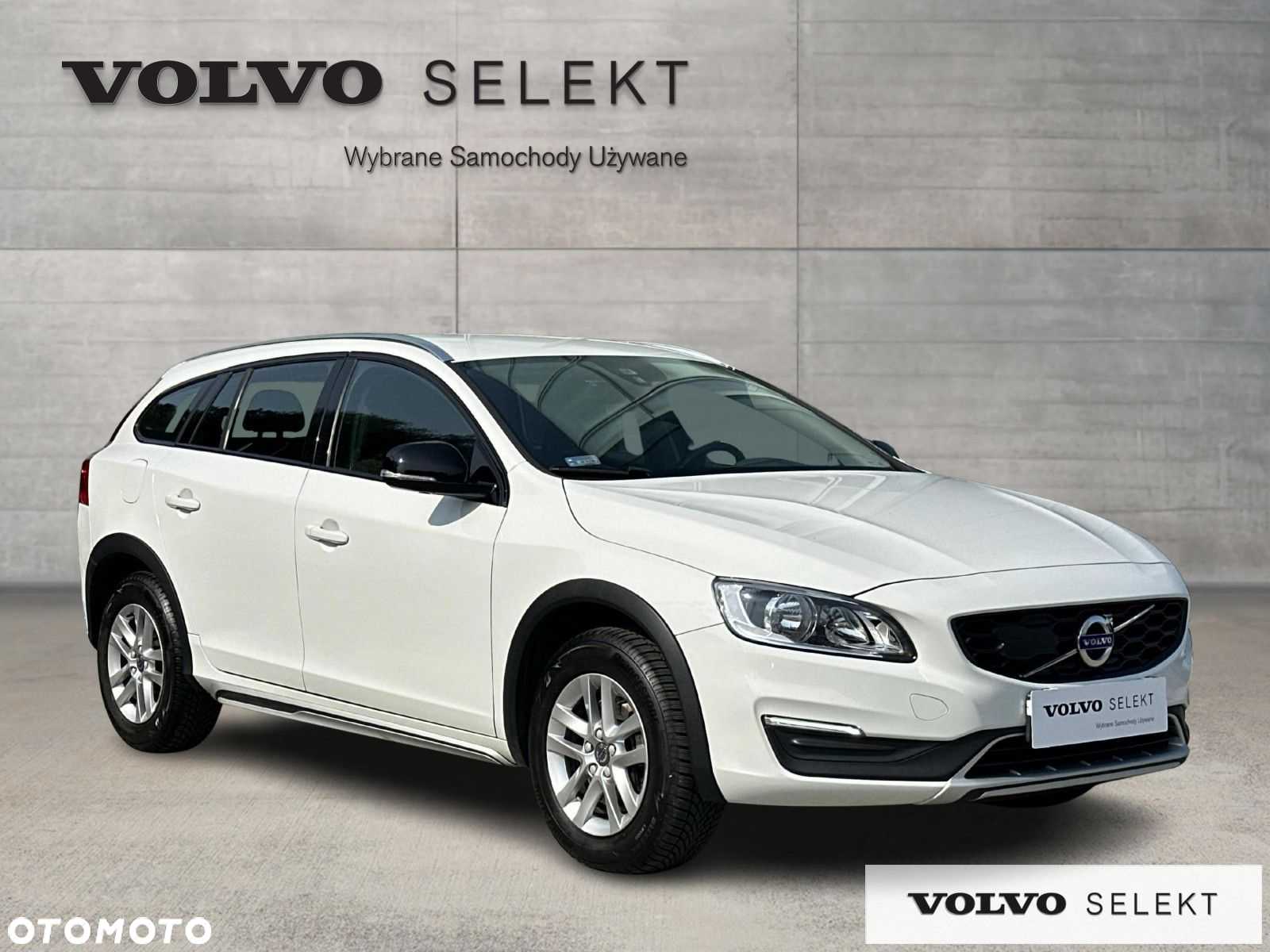 Volvo V60 Cross Country - 8