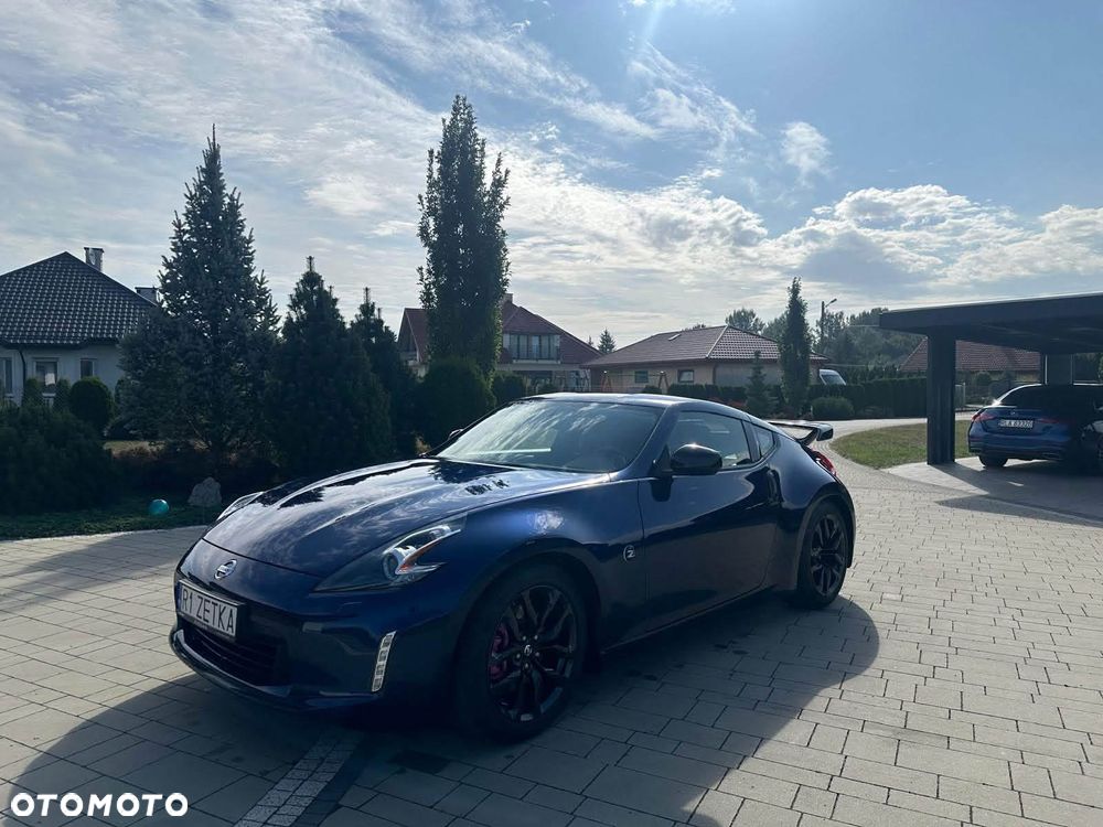 Nissan 370 Z Standard - 1