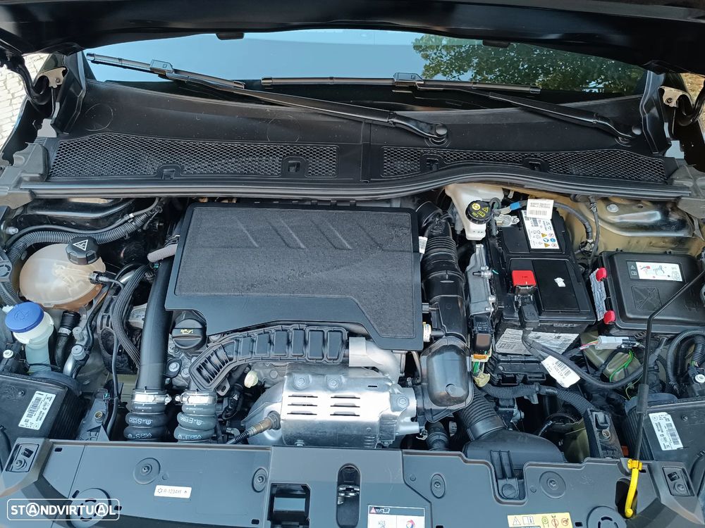 Peugeot 208 PureTech 100 EAT8 Active Pack - 42