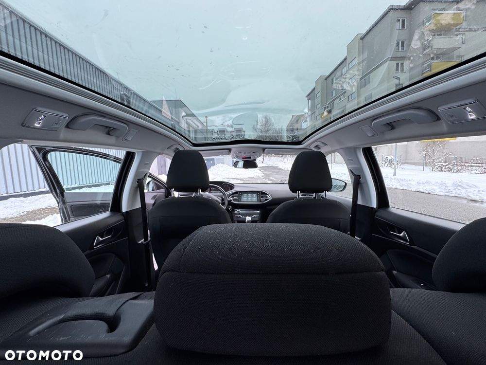Peugeot 308 PureTech 130 GPF Stop & Start Active Business-Paket - 7
