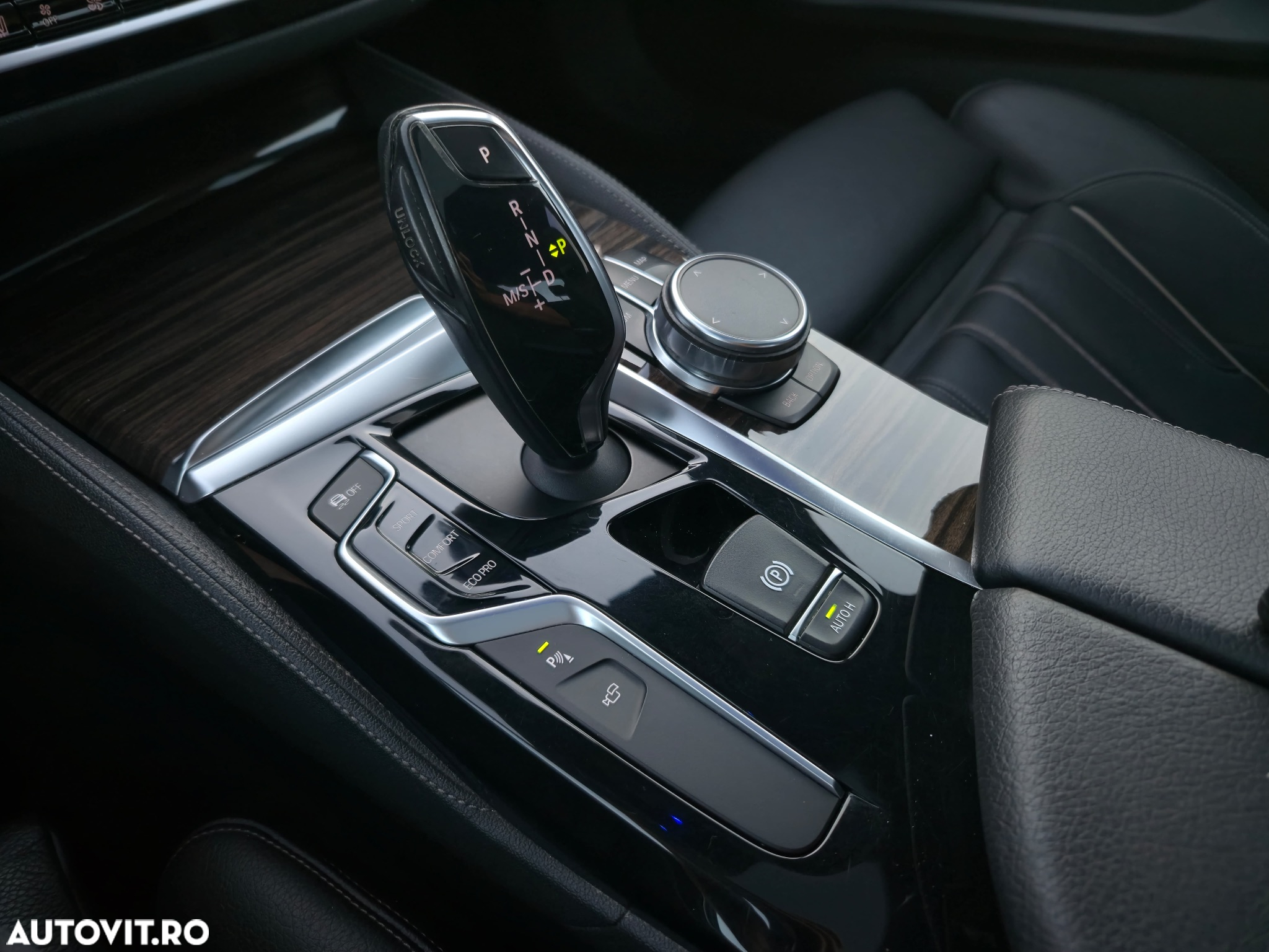 BMW Seria 5 520d xDrive Aut. Luxury Line - 17