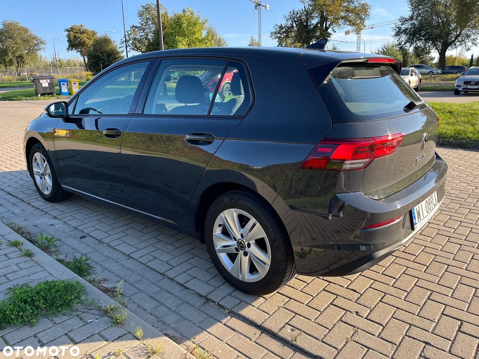 Volkswagen Golf - 33