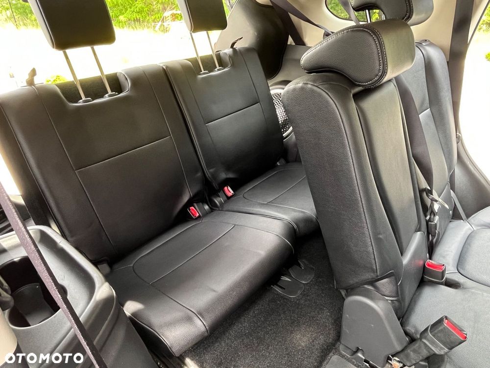 Mitsubishi Outlander 2.0 Instyle Navi 4WD CVT - 25