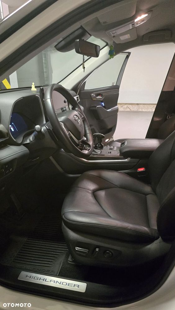 Toyota Highlander 2.5 Hybrid Executive Style - 4