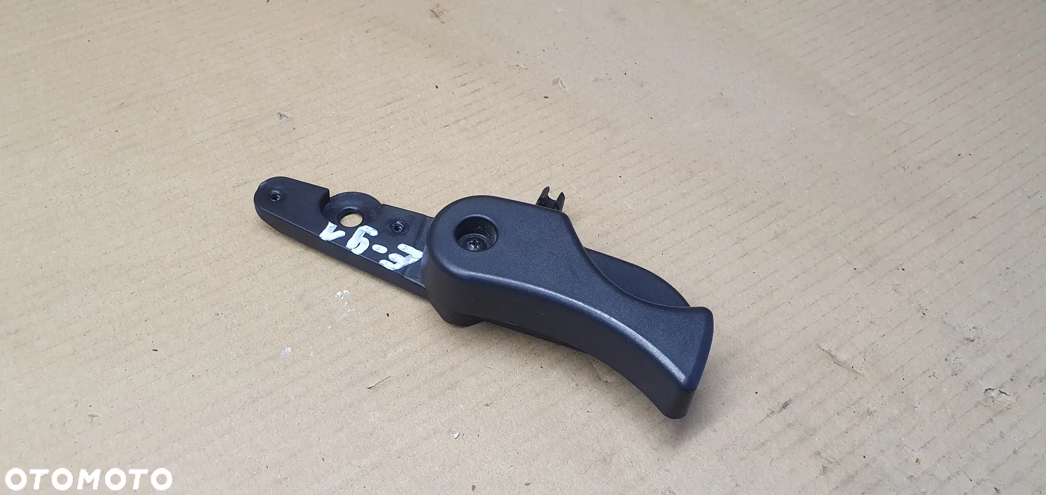 Klamka raczka dźwignia otwierania maski BMW 3 E90 9150273 7058117 - 2