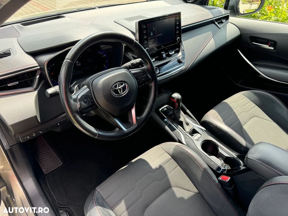 Toyota Corolla 2.0 Business Edition - 11