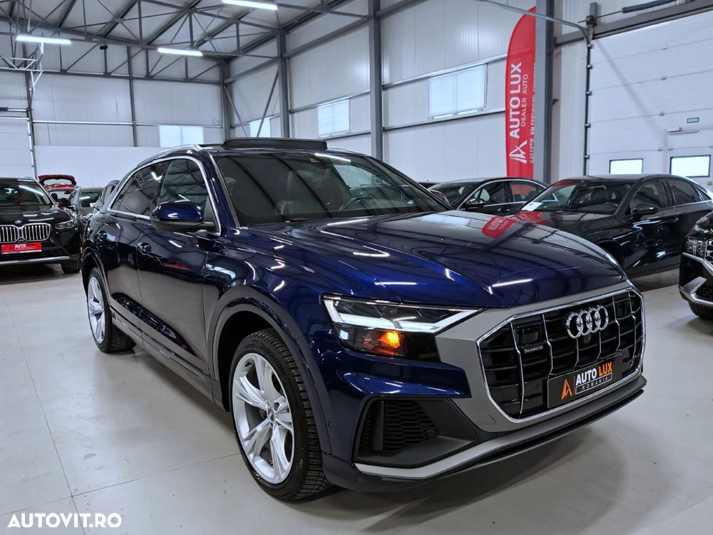 Audi Q8 55 TFSI quattro Tiptronic - 2