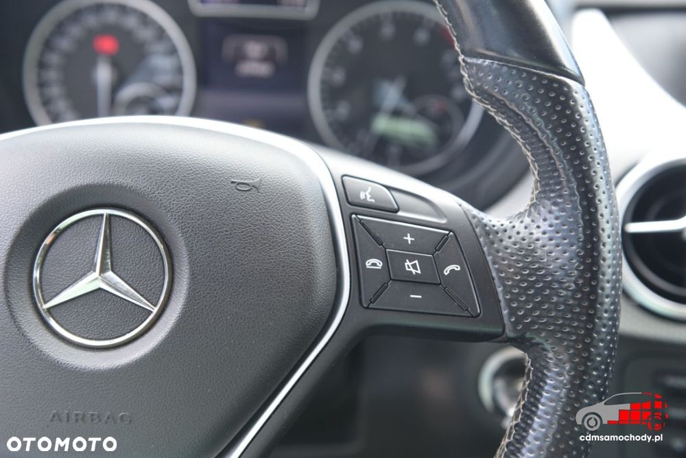 Mercedes-Benz Klasa B - 31