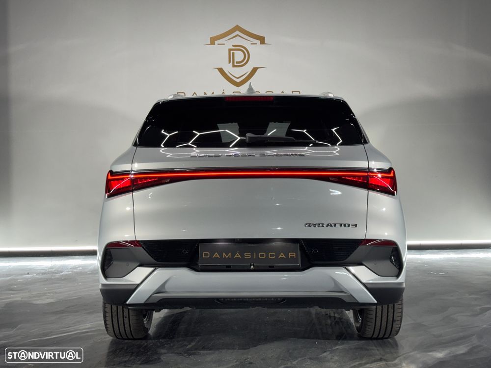 BYD Atto 3 - 5