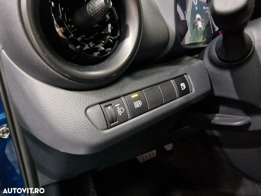 Toyota C-HR - 19