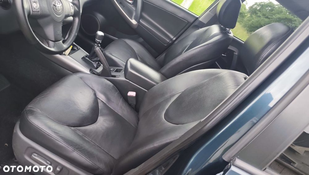 Toyota RAV4 2.2 D-4D 4x2 Travel - 5